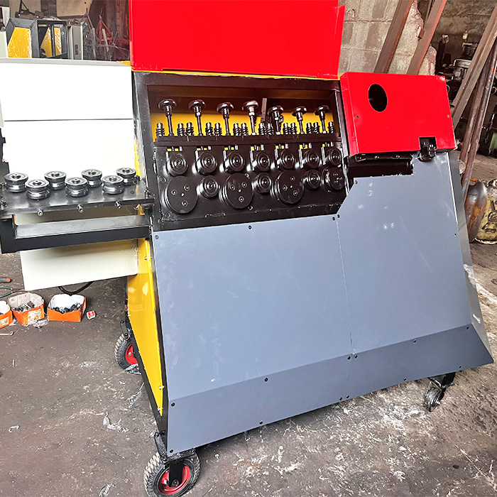 Máy bẻ đai sắt tự động servo Phúc Long PL10-A